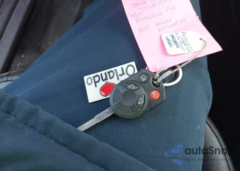 2013 Ford Focus Se z USA, uszkodzony, nr VIN 1FADP3K26DL314372